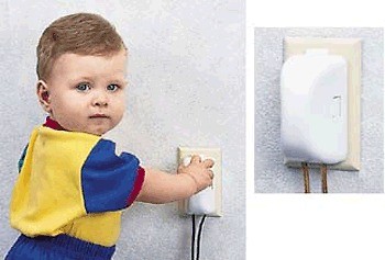 NEW Electrical Outlet Cover 2 PK Child Baby Safety 1st 10404