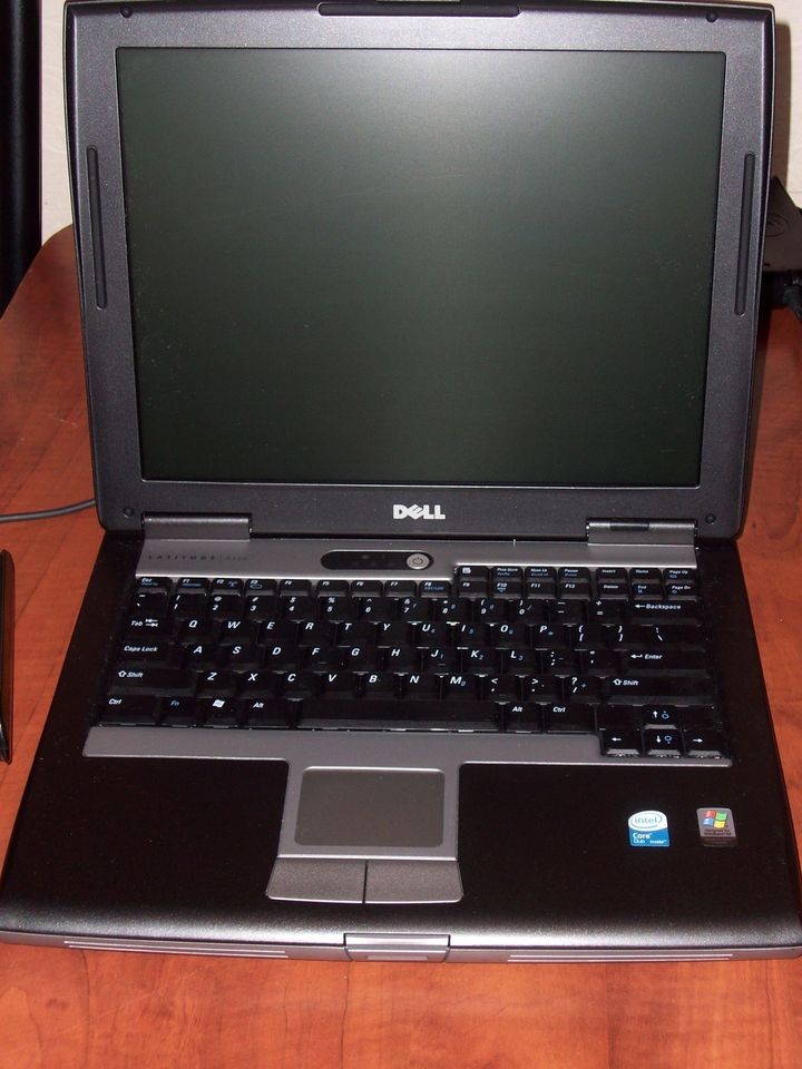 Dell Latitude Laptop D520 Dual Core T5500 @ 1,66GHz  New Low Price 