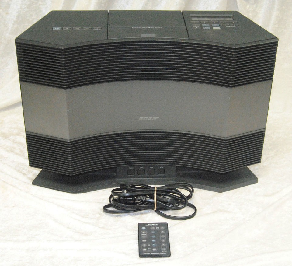Bose Acoustic Wave Music System CD 3000 AM/FM Radio 120V 60/50Hz w 