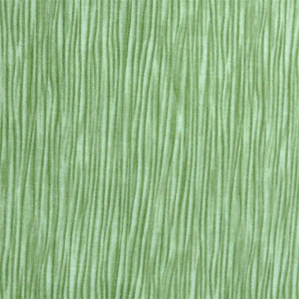 FabriQuilt Cotton Fabric Soft Green & Ivory Waves FQs