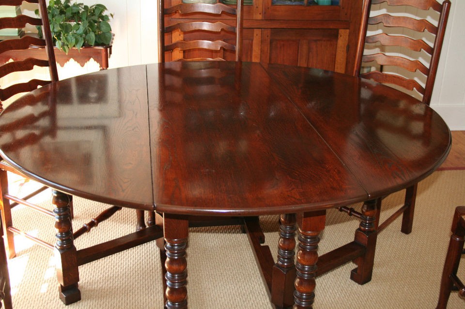 60 Round Antique Style English Oak Gateleg Dining Table
