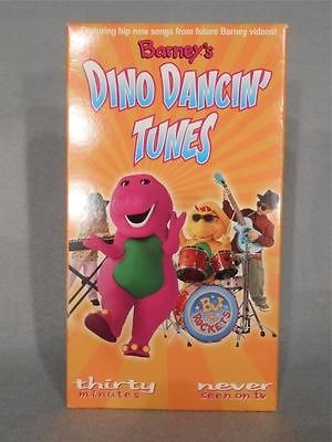 Barney Dino Dancin Tunes in DVDs & Movies
