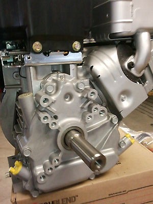 briggs stratton replacement engine in Parts & Accessories