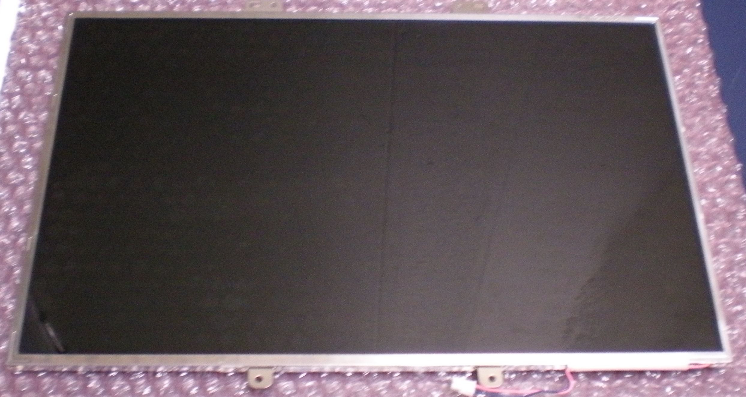 Genuine Original LG Philips 15 4 LCD Laptop Screen Matte LP154W01 TL 