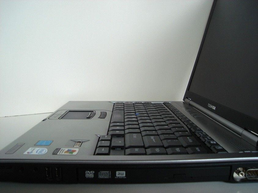 Toshiba Core Duo Laptop 1 8GHz 1 5GB RAM 80GB HD Win 7 MS OFC XP MS 