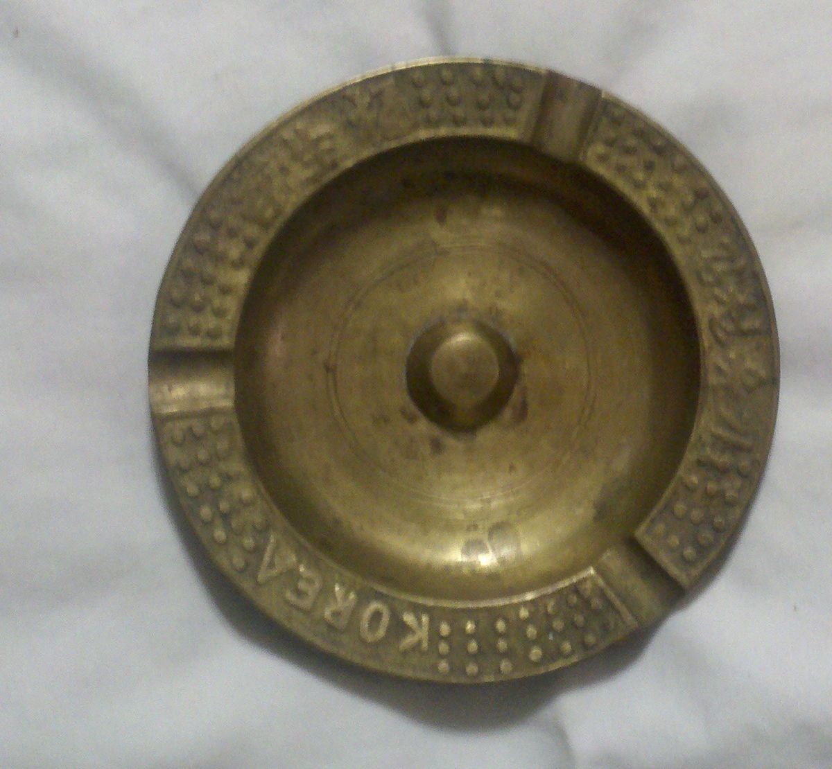 KOREA VINTAGE BRASS ASHTRAY ~ IMPRESSED KOREAN WRITING DESIGN