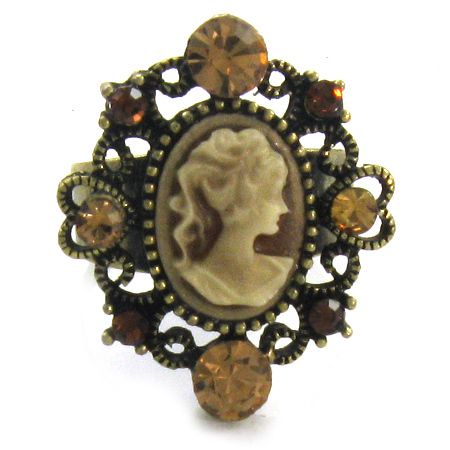 Cute Small Antique Gold Tone Topaz Brown Cameo Ring R71