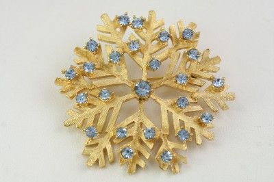  Costume Jewelry Figural Blue Rhinestone DODDS Snowflake Brooch Pin