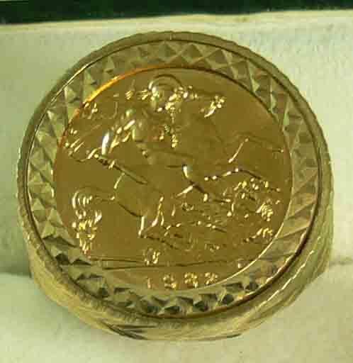 22ct Gold English Half Sovereign Coin in 9ct Gold Ring Mount