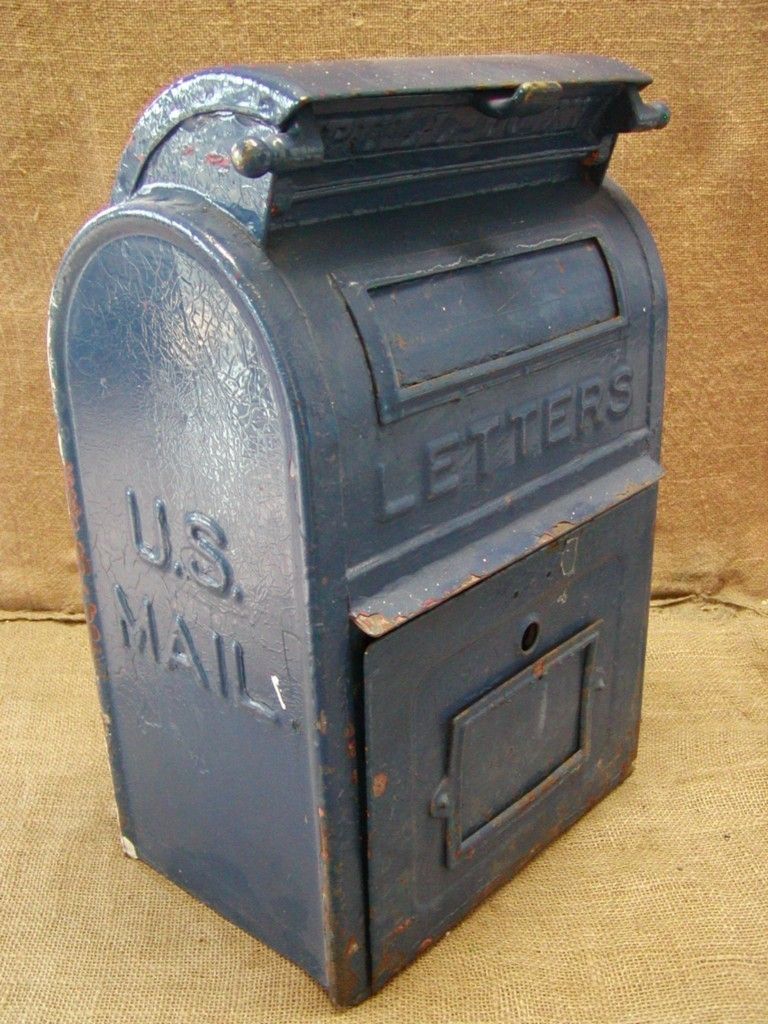 Crayola adult collectible mailbox coin bank