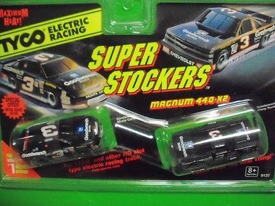 NEW 1996 TYCO NASCAR #3 DALE EARNHARDT SLOT CAR 440 X2 CHASSIS MINT