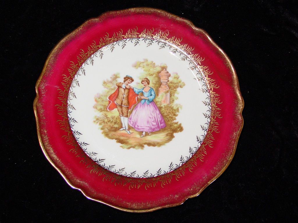 France Fragonard Romantic Scene Collector Plate Maroon Red/Gold 8 1/2