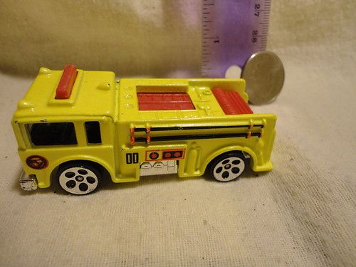 Toy Car Mattel Hot Wheels Vintage Yellow Fire Truck 1976 Nice Diecast